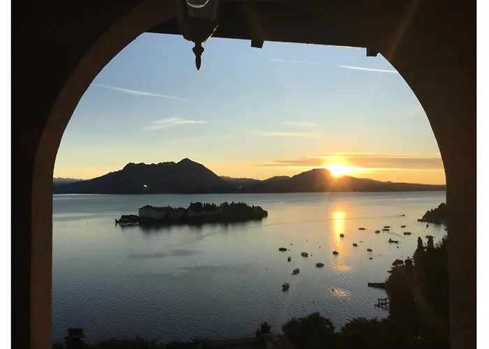Pandora View - Happy Stresa